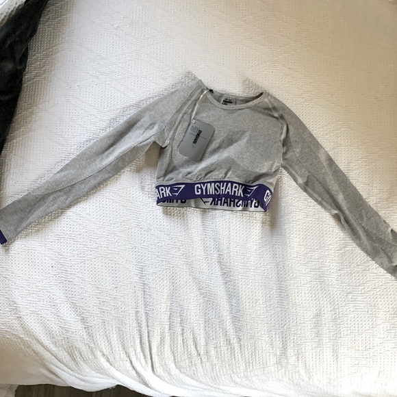 Gym shark crop top - Picture 1 of 1